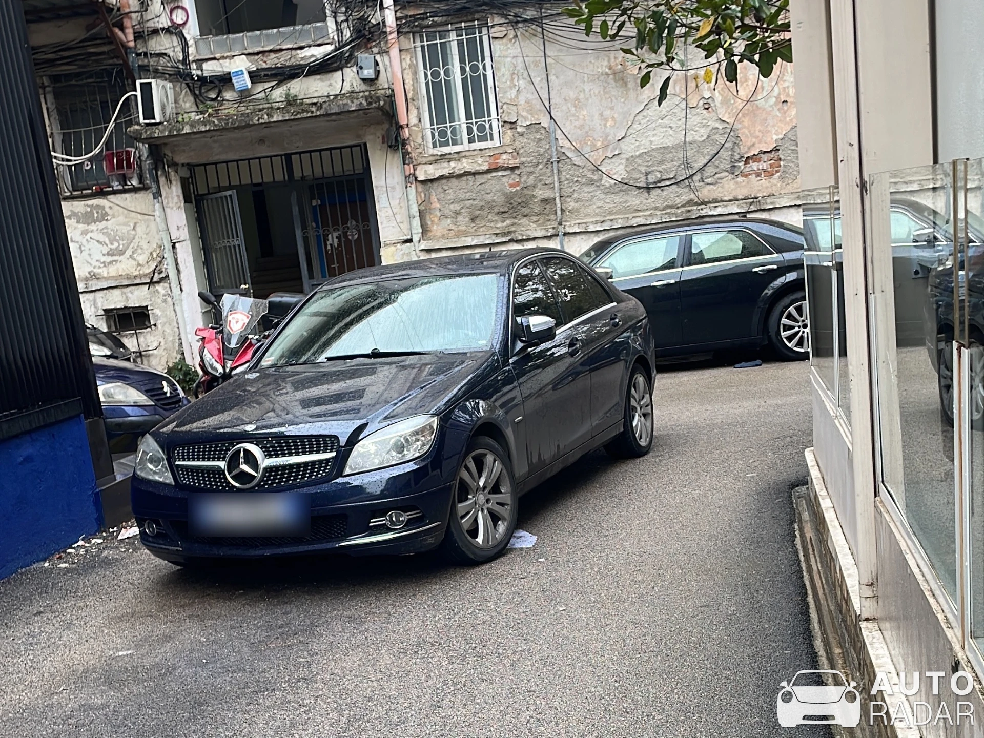 Mercedes-Benz C-Klasse W204 spotted in Tiranë