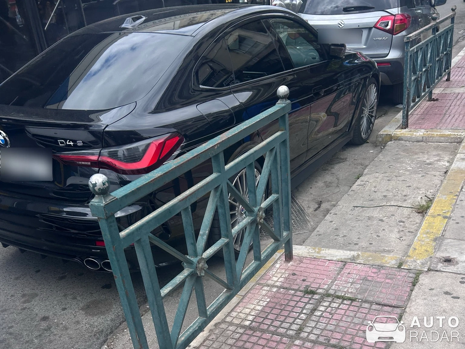 Alpina D4 spotted in Πειραιάς