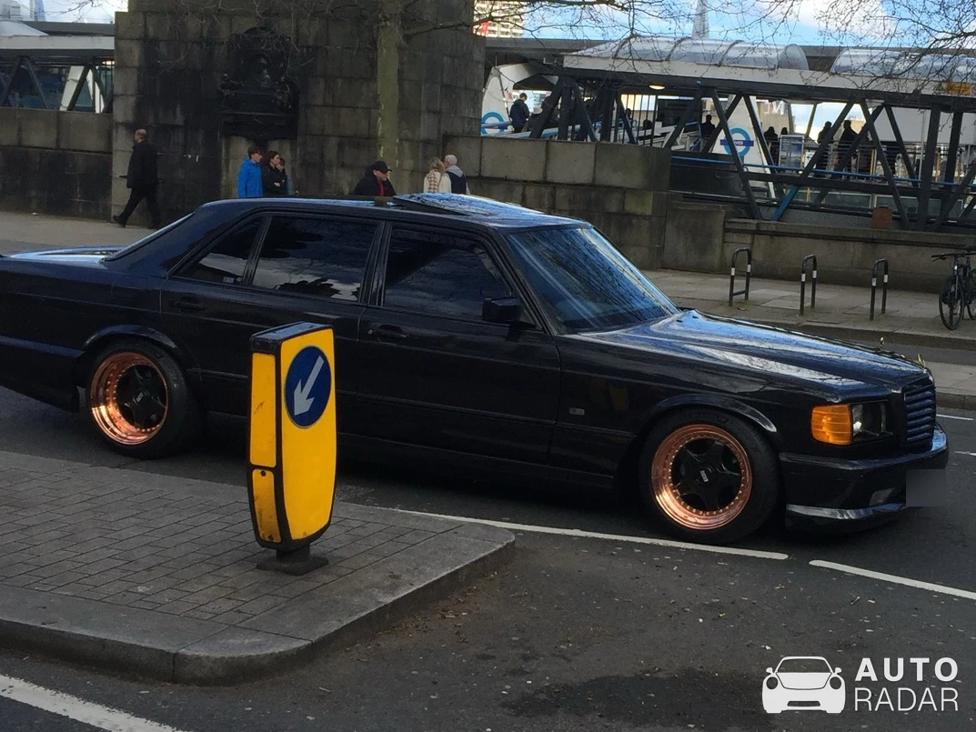 Mercedes-Benz 1000 SEL W126 spotted