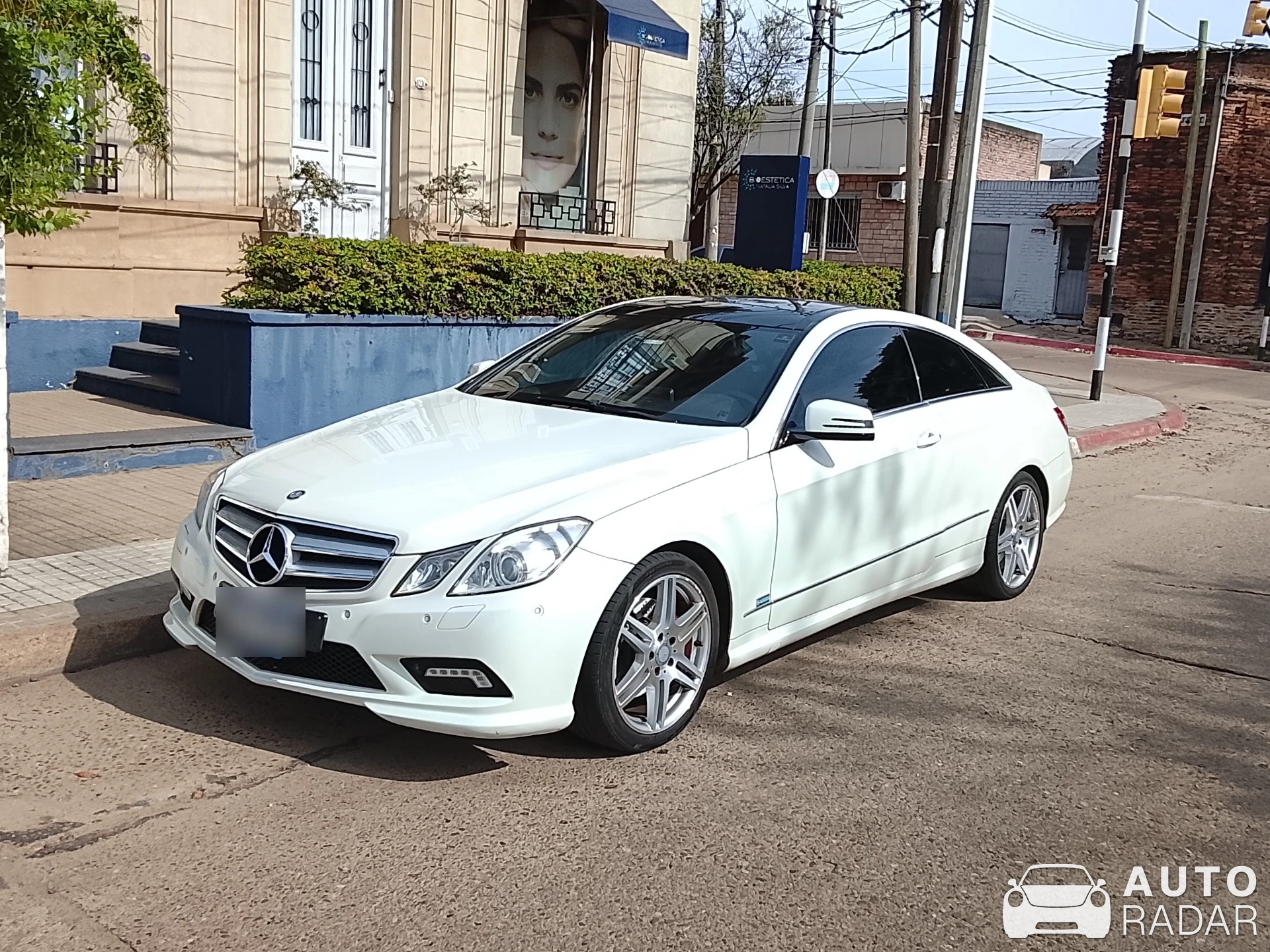 Mercedes-Benz E-Klasse Coupé C207 spotted in Salto