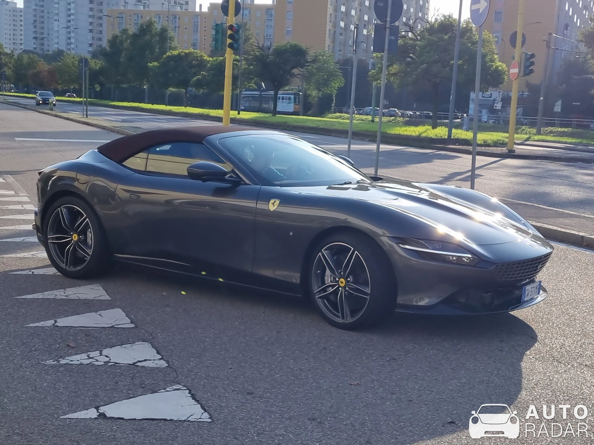 Ferrari Roma Spider spotted in Città metropolitana di Milano, Italia