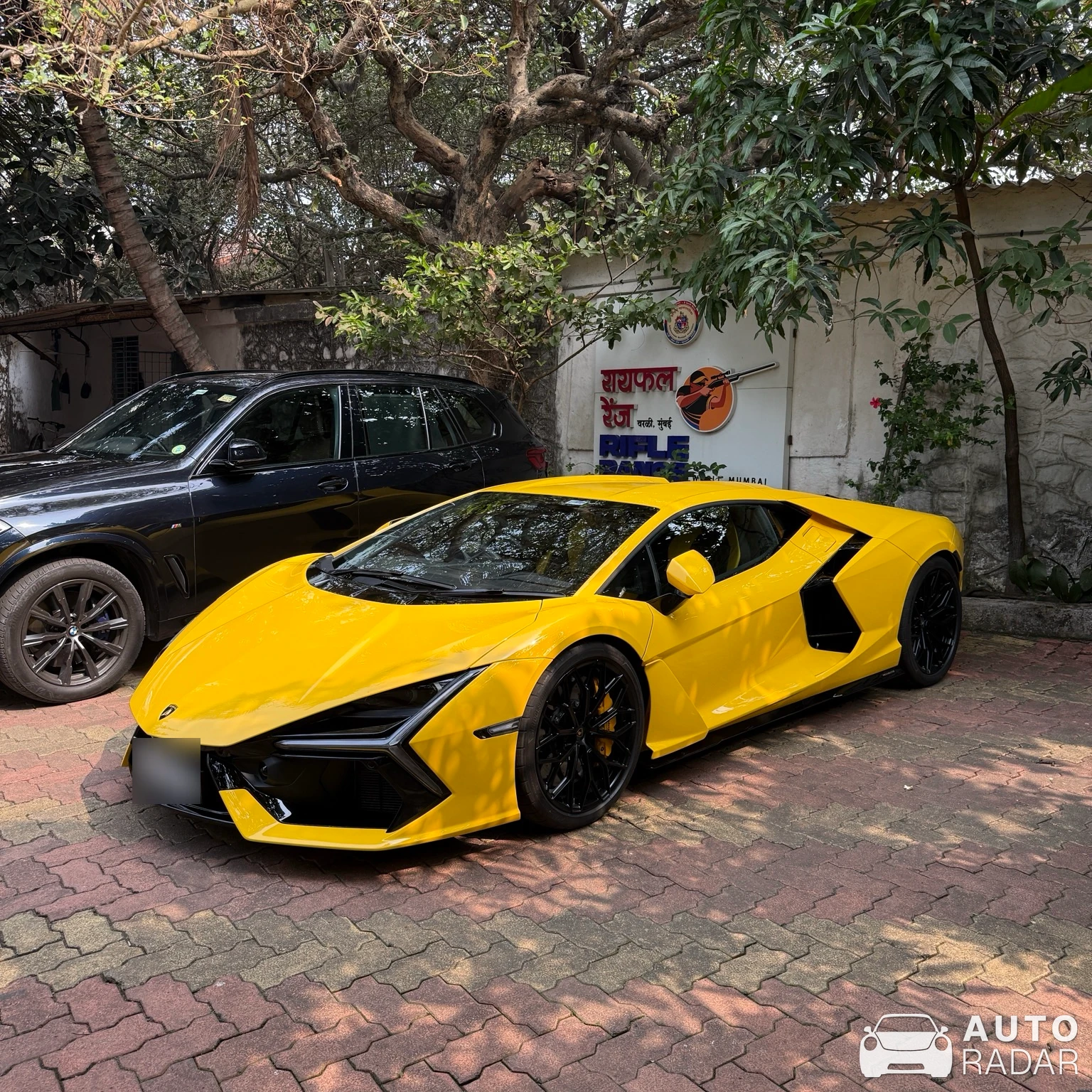 Lamborghini Revuelto spotted in Mumbai, India