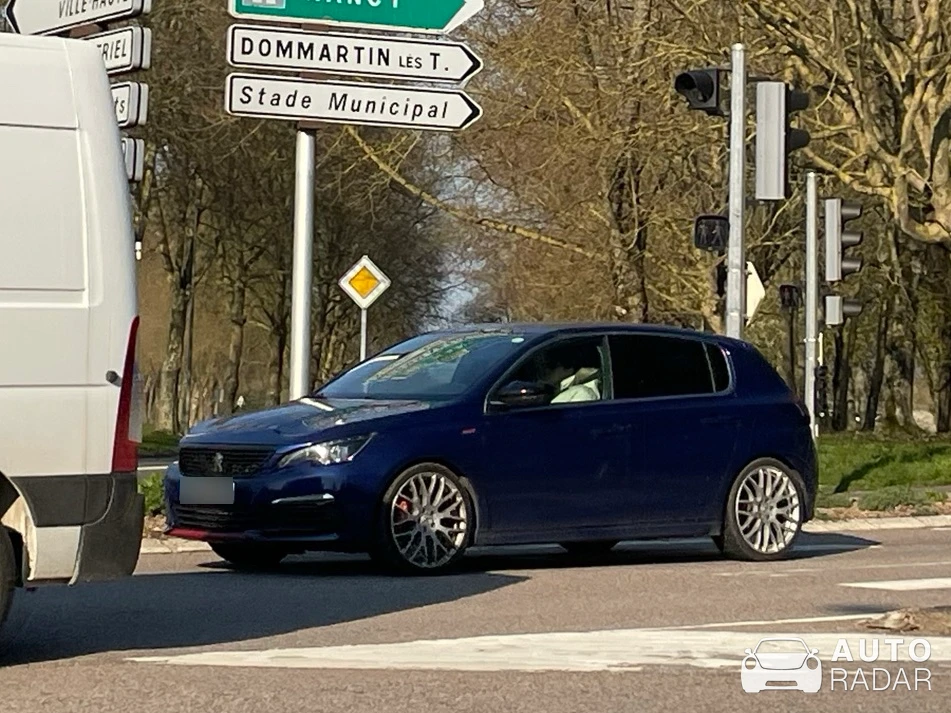 Peugeot 308 GTI spotted in Toul