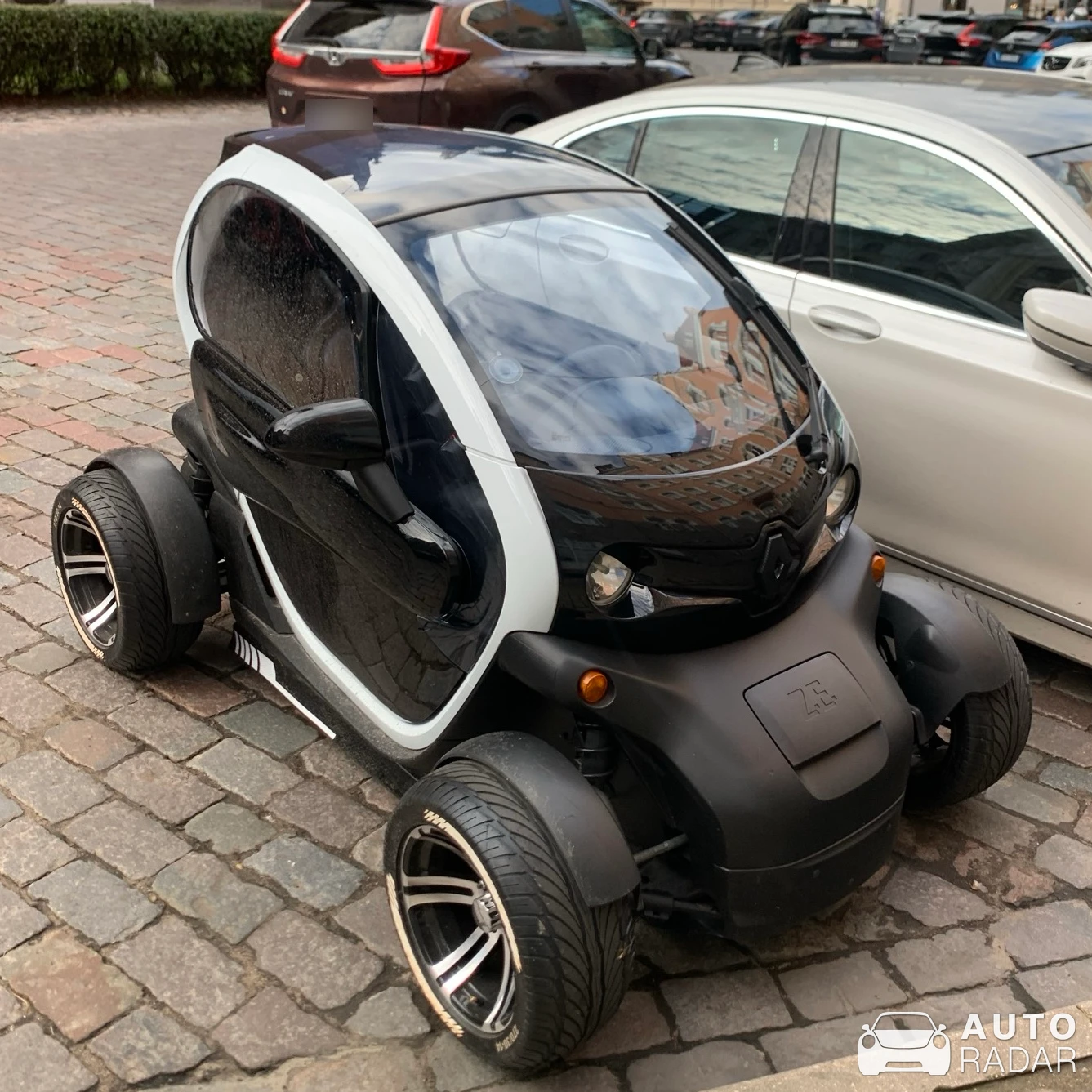 Renault Twizy spotted in Rīga, Latvia