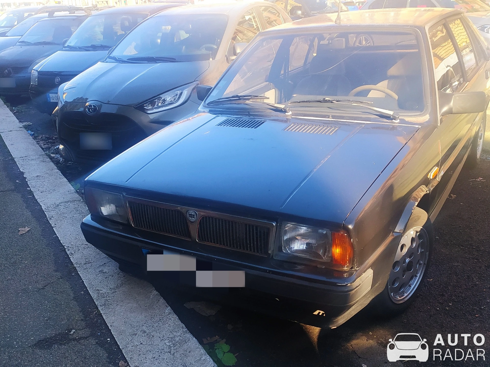 Lancia Delta HF Turbo spotted in Roma