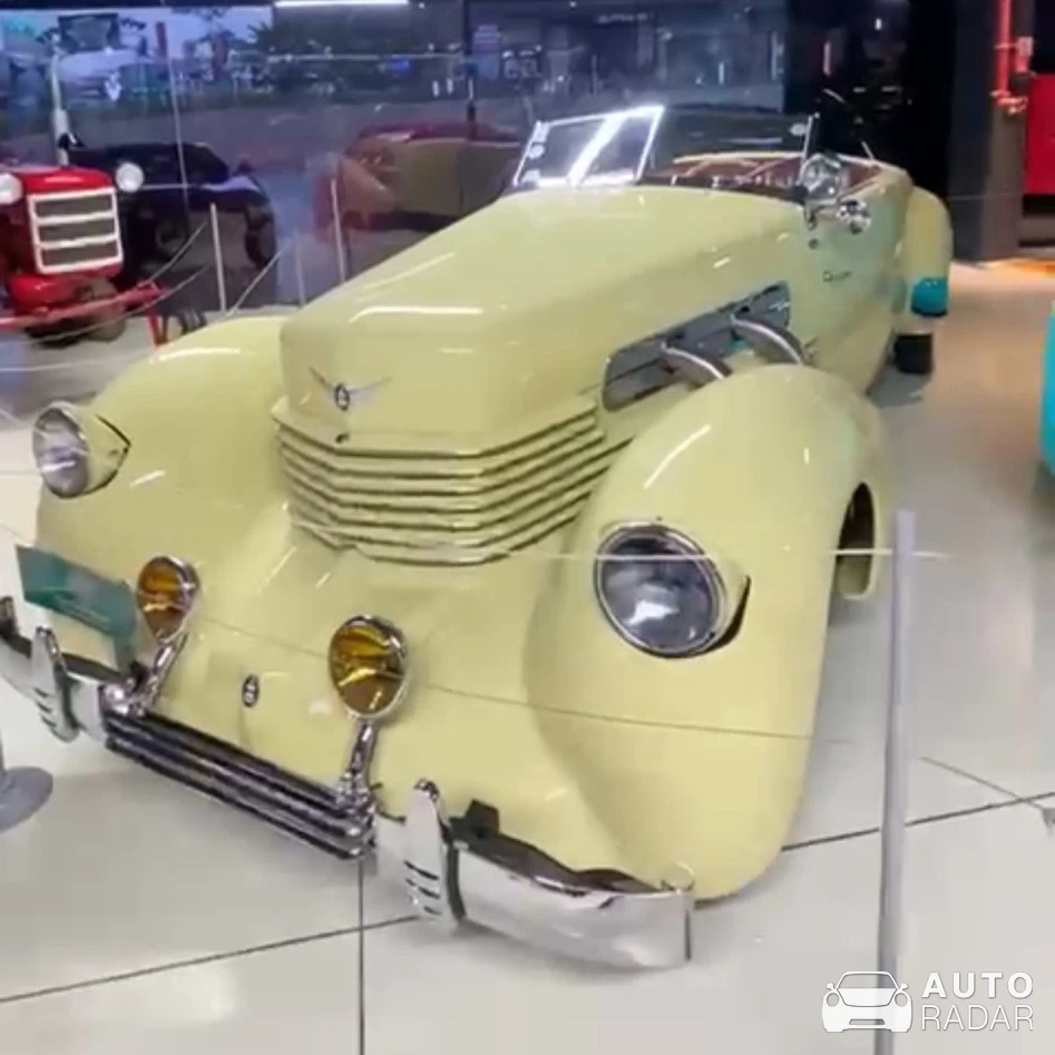 Cord 812 spotted in São Paulo