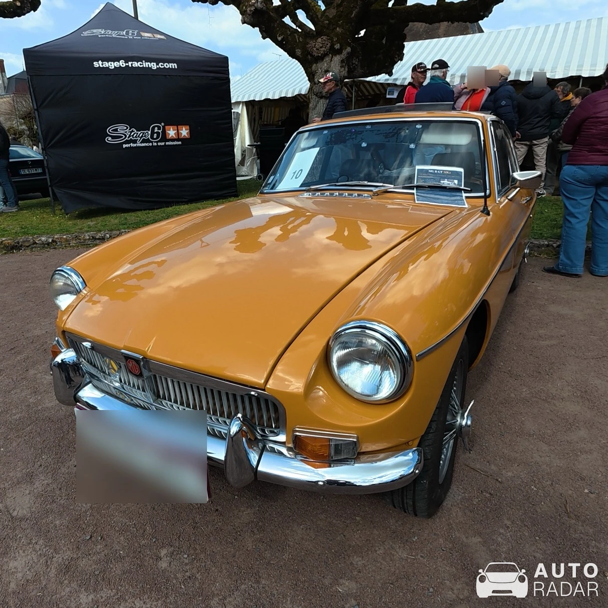 MG MGB GT spotted in Vernon