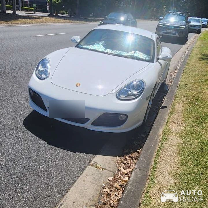 Porsche 981 Cayman S spotted in Newcastle, Australia