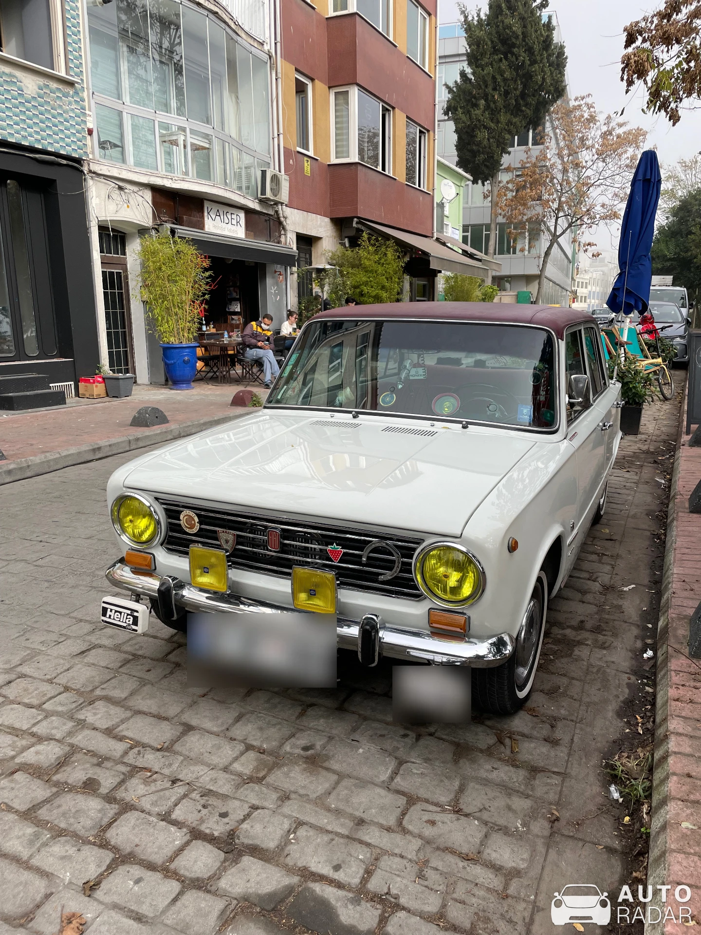 Fiat 124 Sedan spotted in Beyoğlu, Türkiye