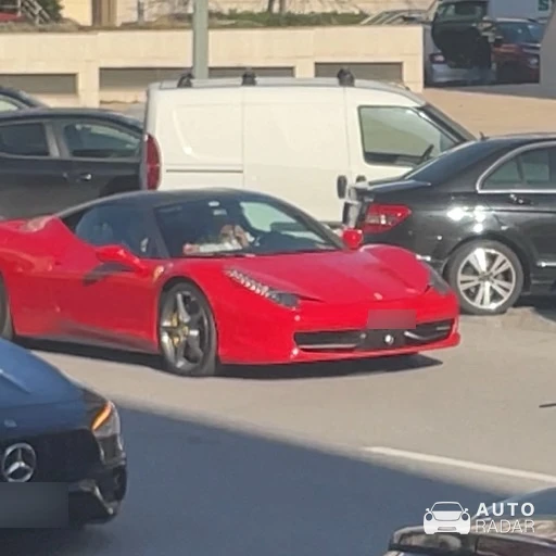 Ferrari 458 Italia spotted in Vila Real