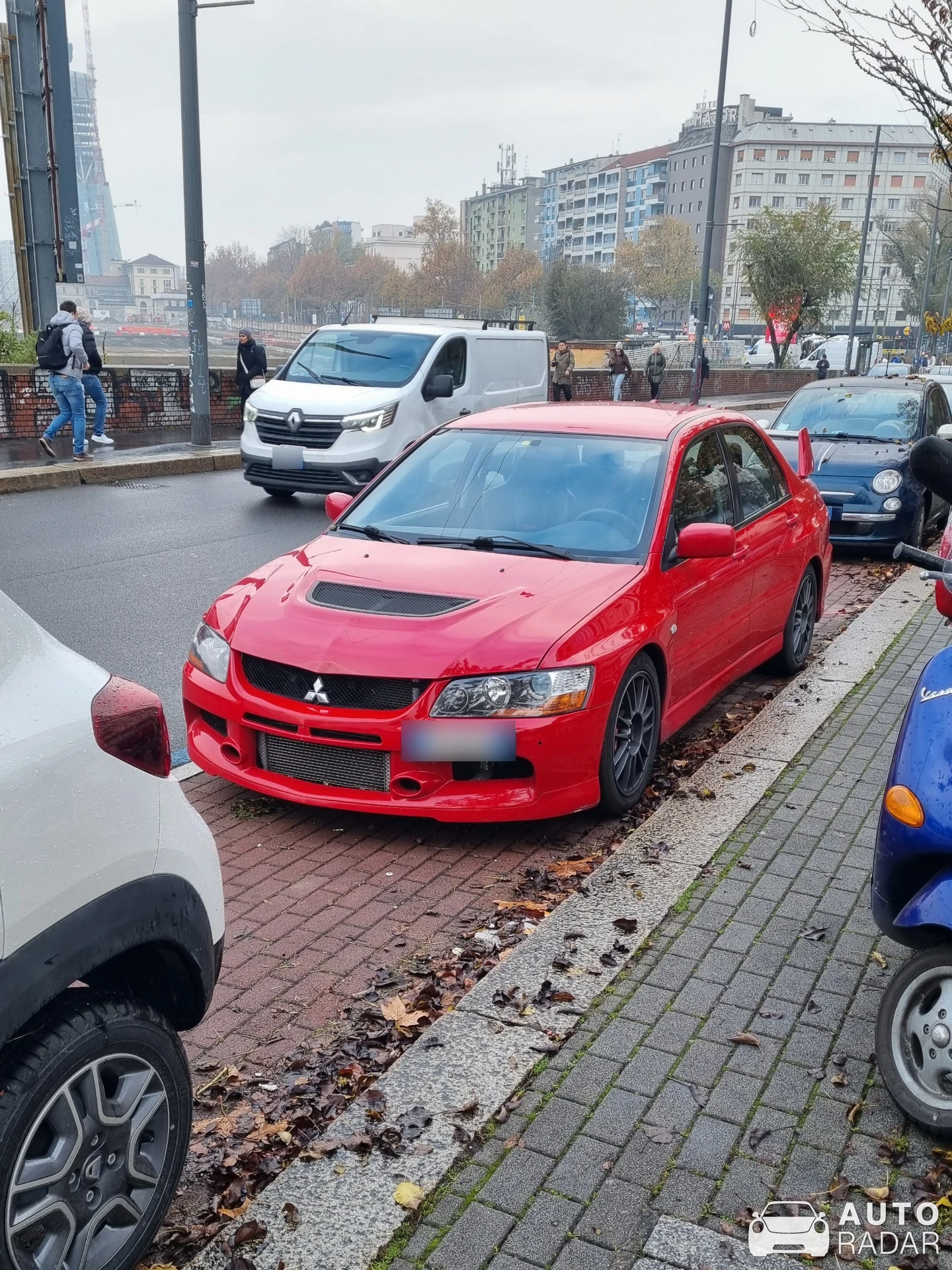 Mitsubishi Lancer Evolution VIII MR spotted in Milano, Italy