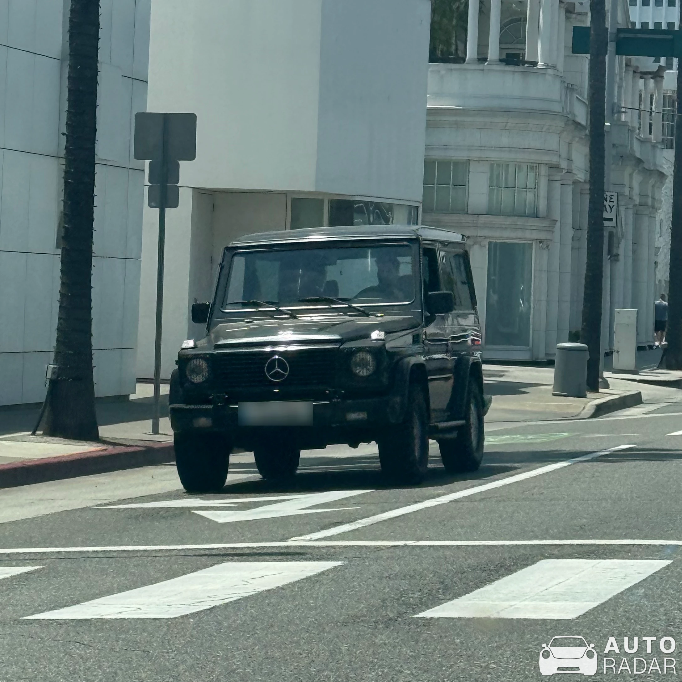 Mercedes-Benz 300GE SWB spotted in Beverly Hills