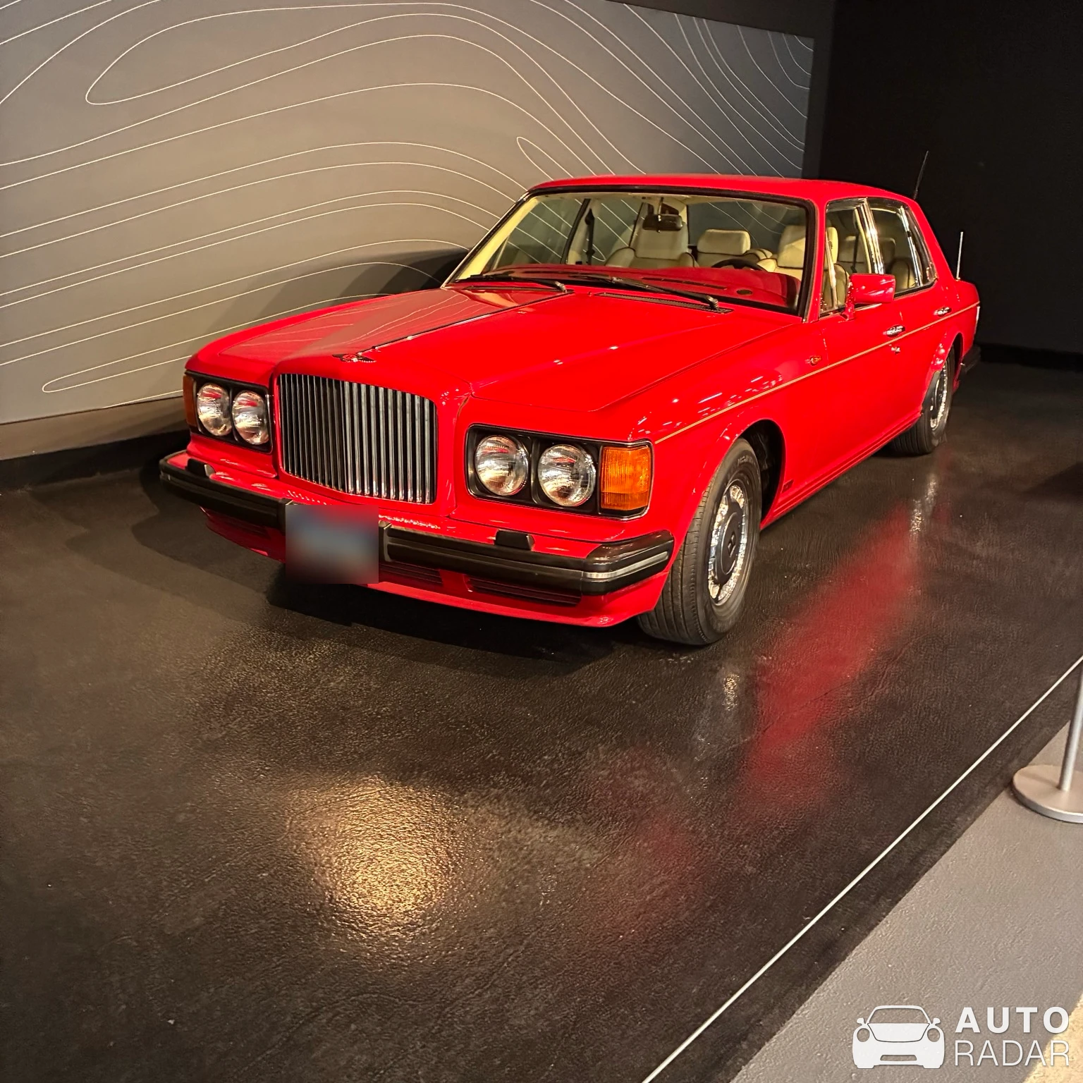 Bentley Mulsanne Turbo spotted in Los Angeles