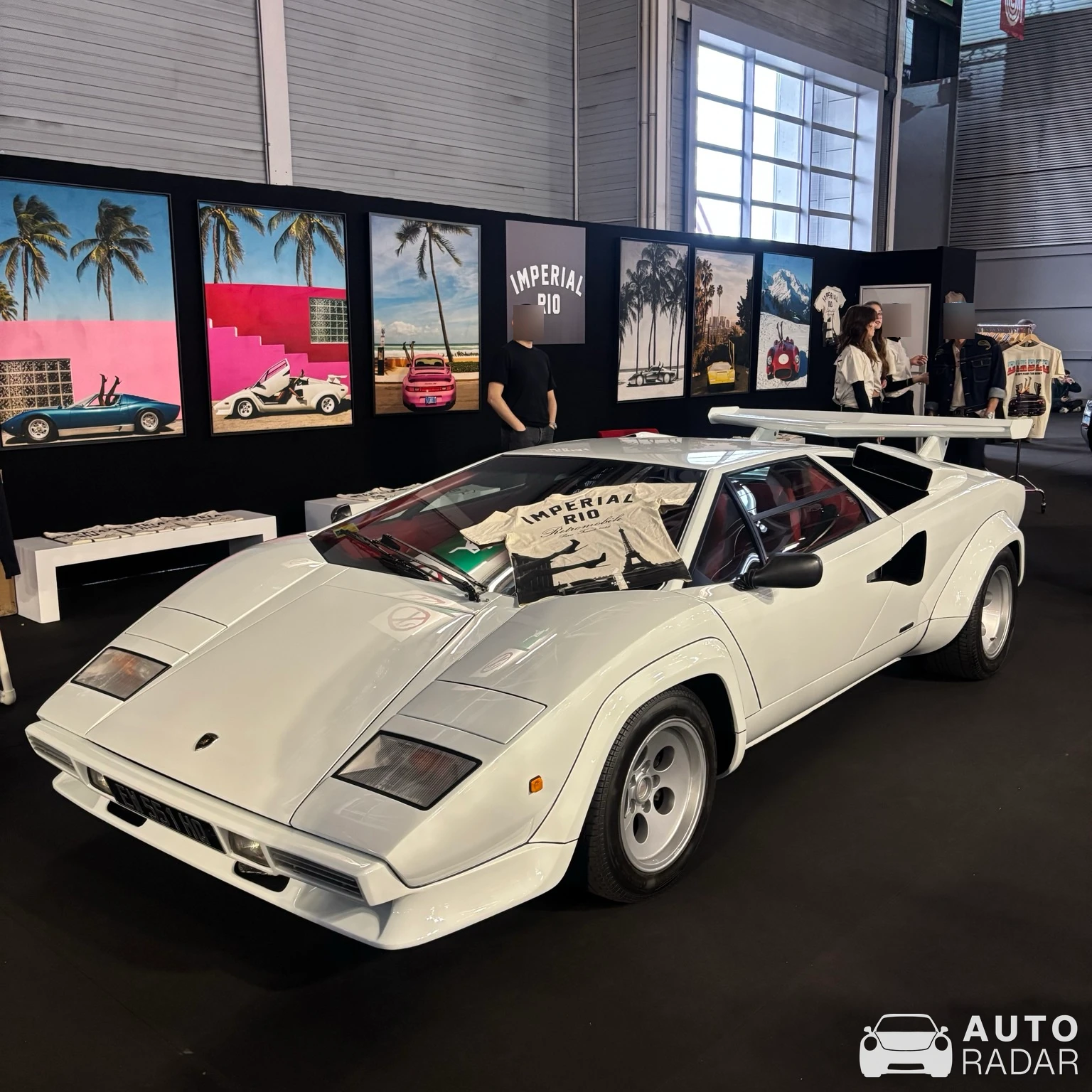 Lamborghini Countach LP5000 S spotted in Paris, France