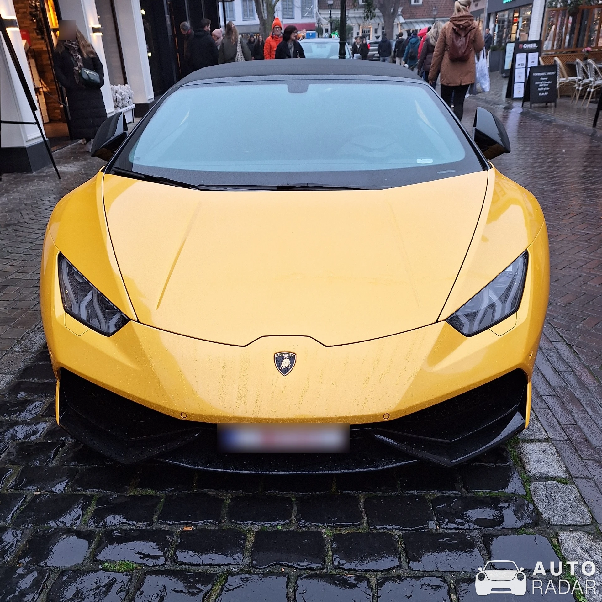 Lamborghini Huracán LP610-4 Spyder spotted in Sluis, Nederland
