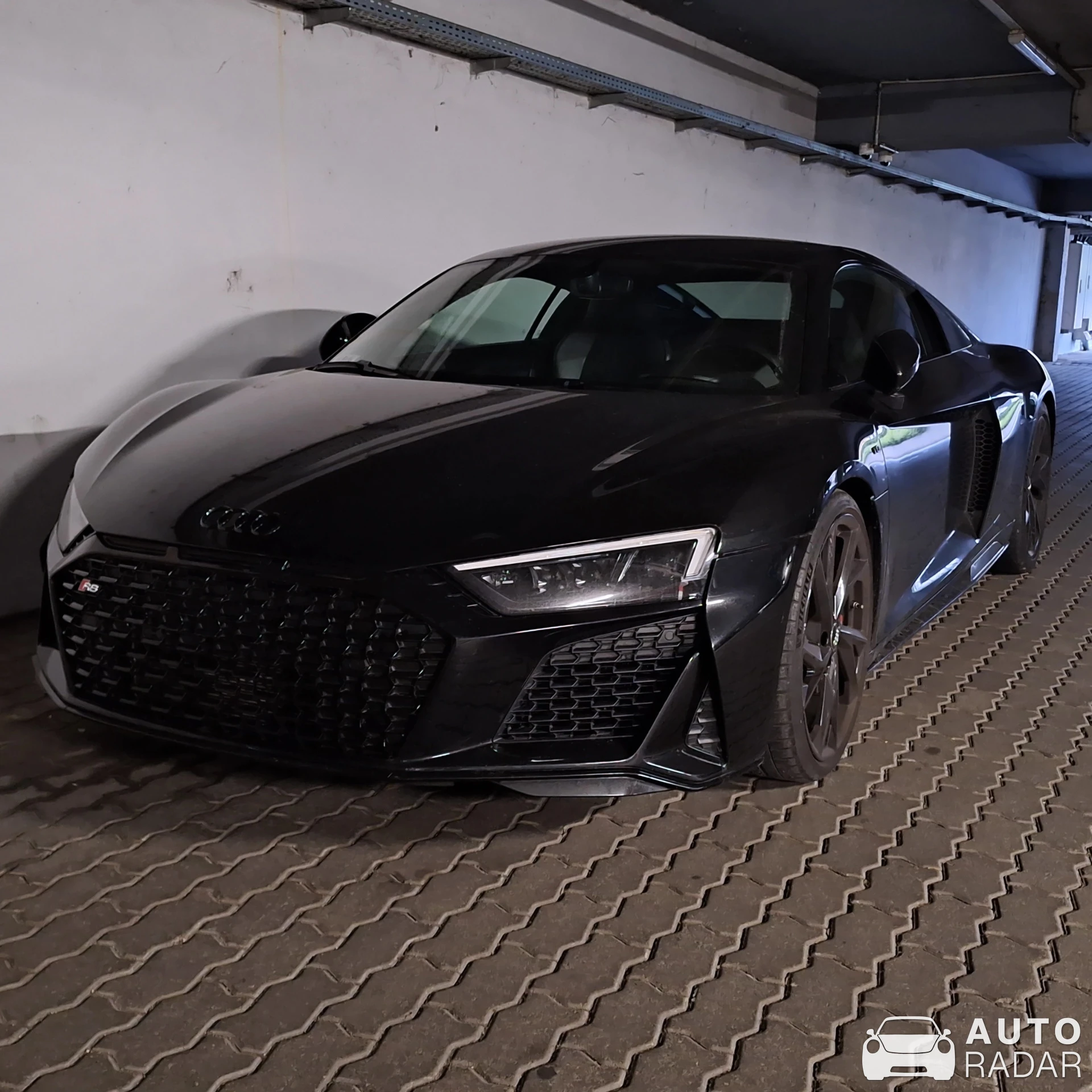 Audi R8 V10 spotted in Budapest, Hungary