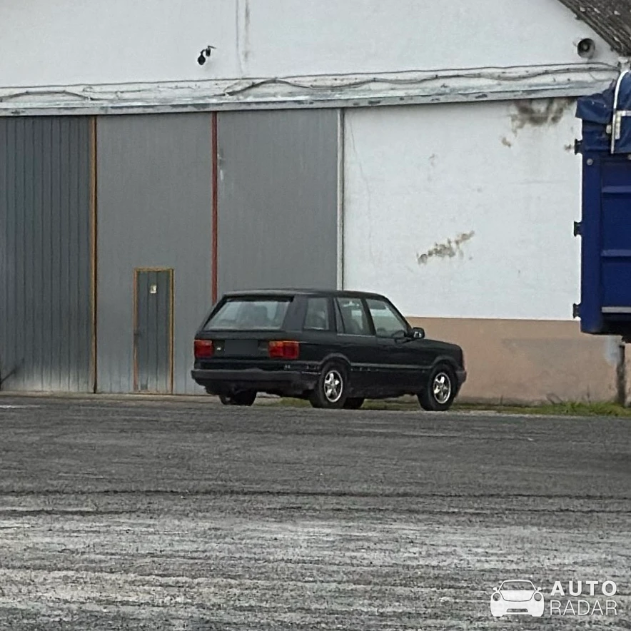 Land Rover Range Rover spotted in Berrioplano, España