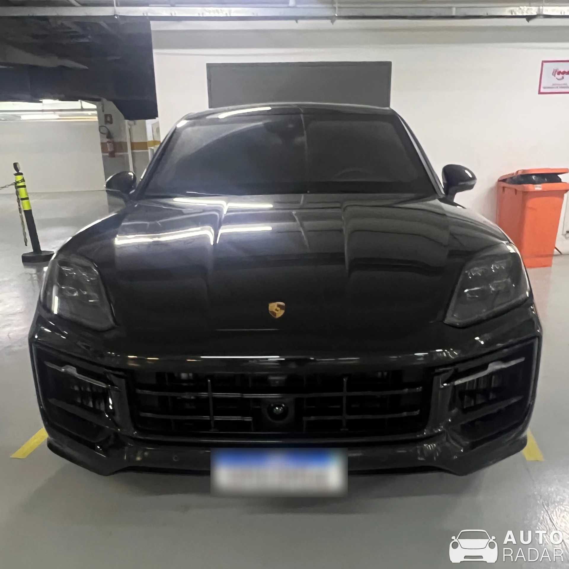 Porsche Cayenne E-Hybrid spotted in Barra da Tijuca, Brazil