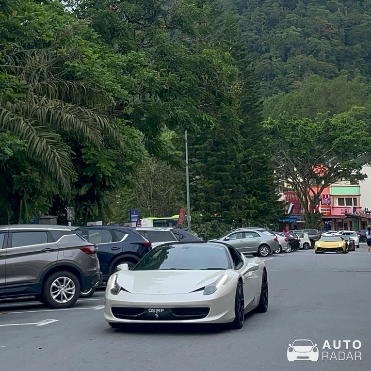 Ferrari 458 Italia spotted in Genting Highlands