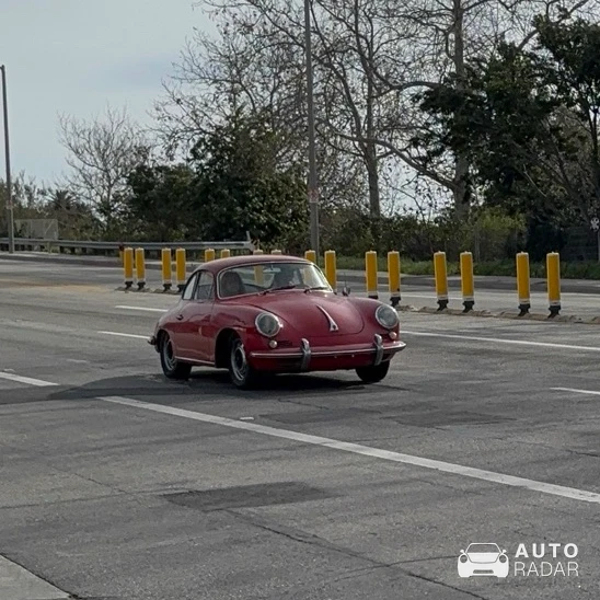 Porsche 356 spotted in Malibu, United States