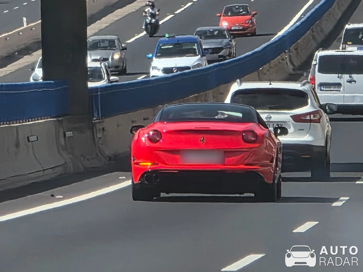Ferrari California T spotted in Arona