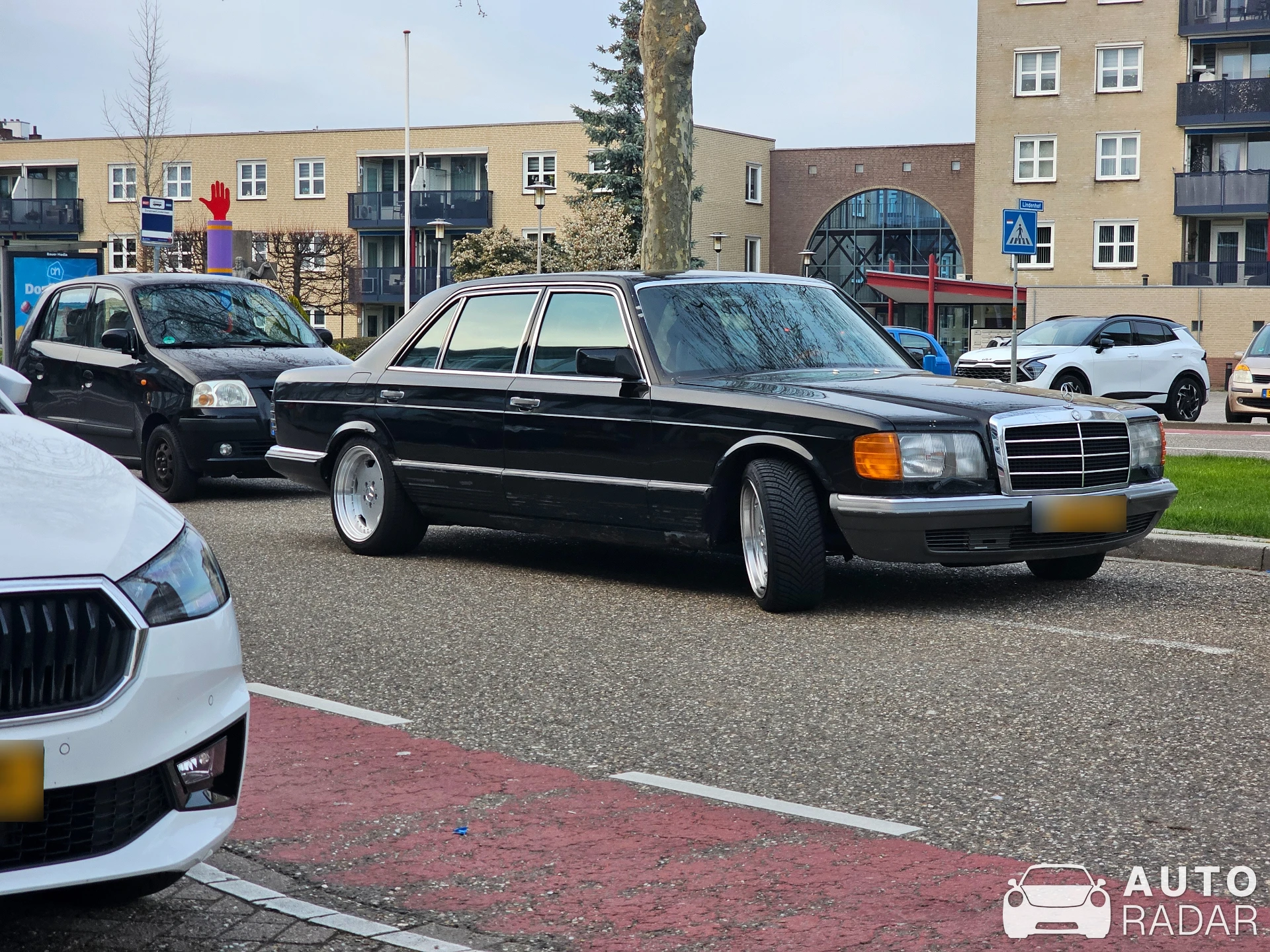 Mercedes-Benz 1000 SEL W126 spotted in Kerkrade