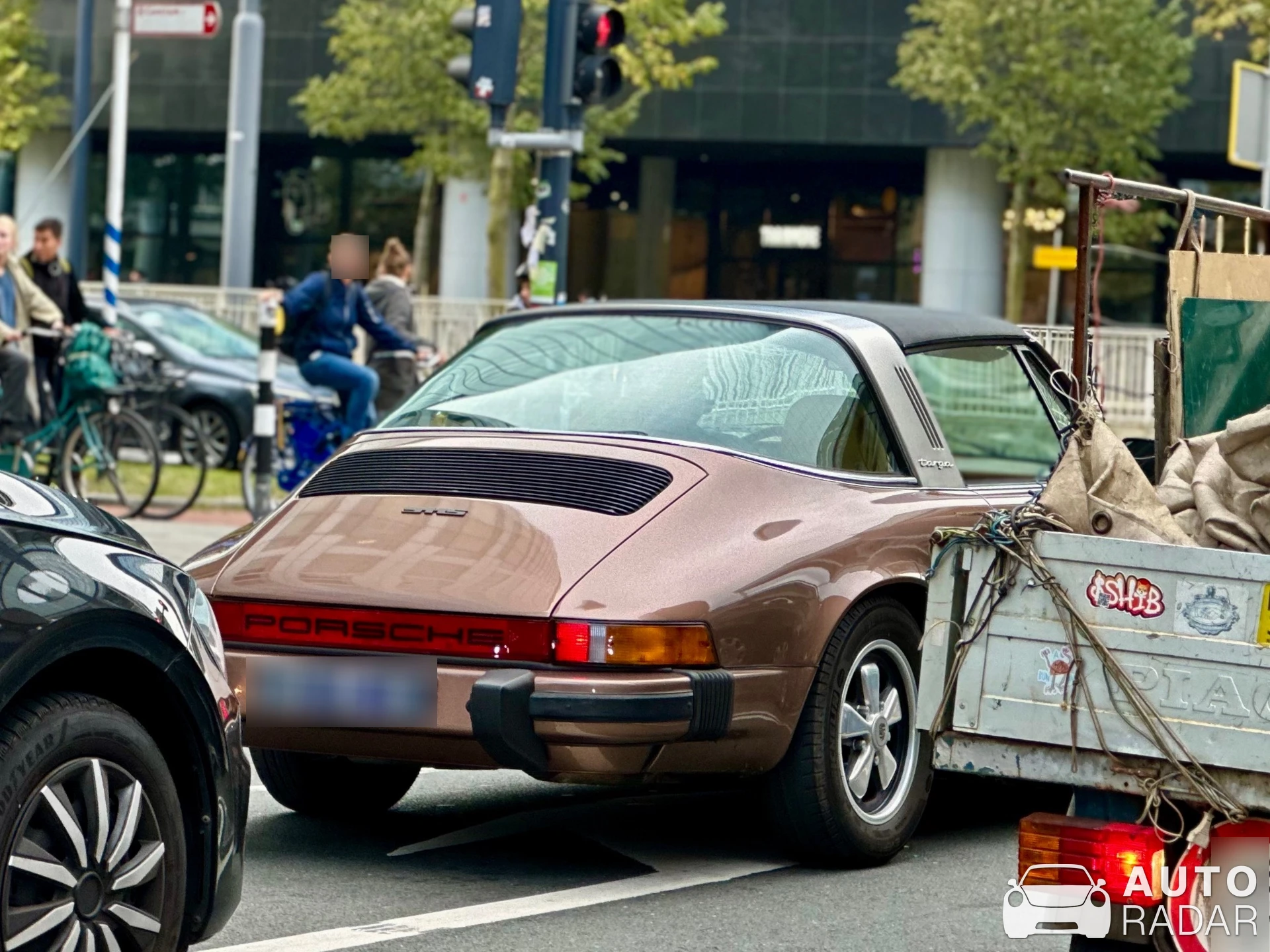 Porsche 911 S SWB spotted in Rotterdam