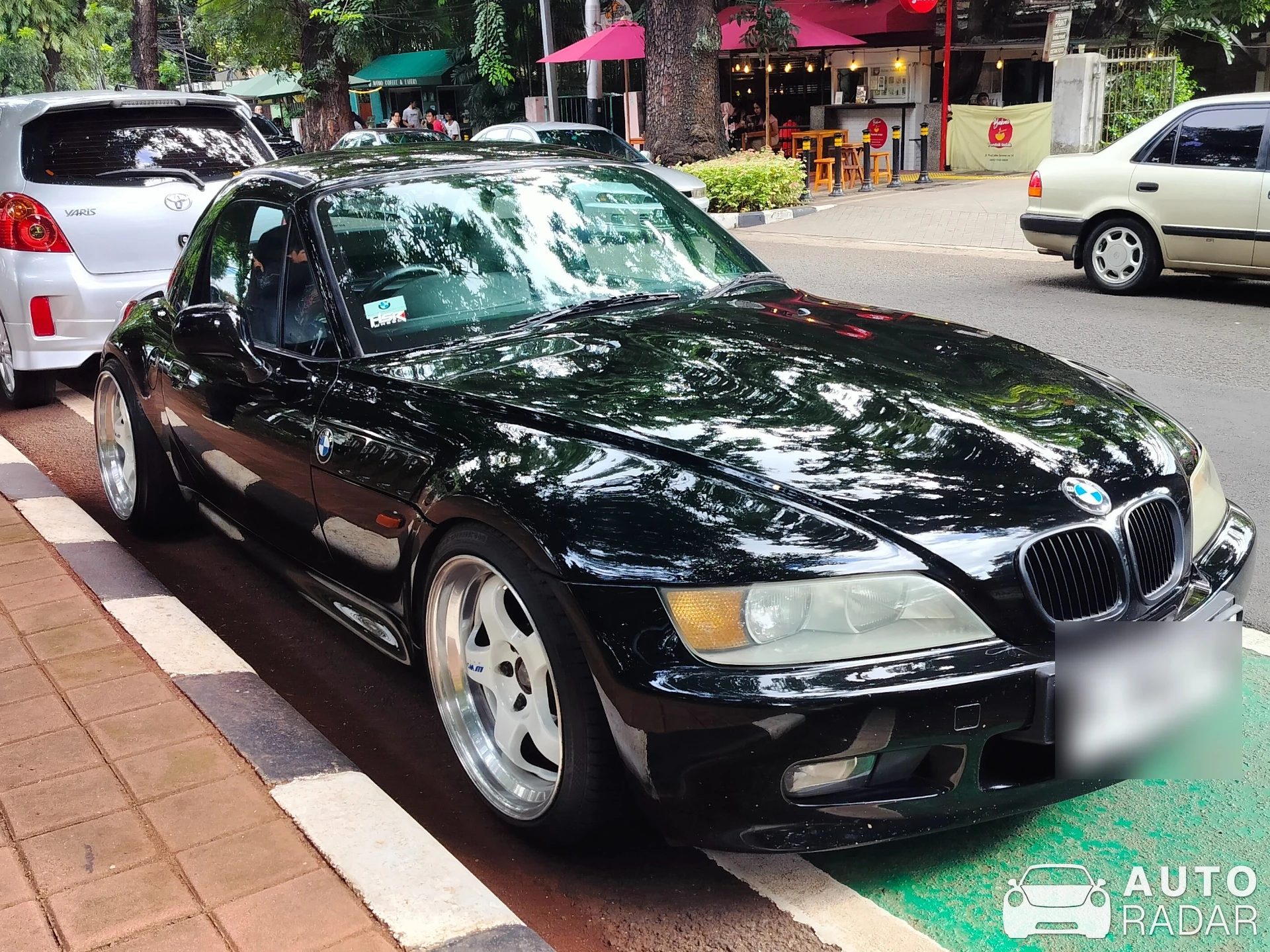 BMW Z3 spotted in Kota Jakarta Selatan, Indonesia