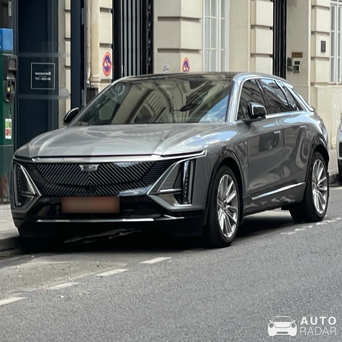 Cadillac Lyriq spotted in Paris