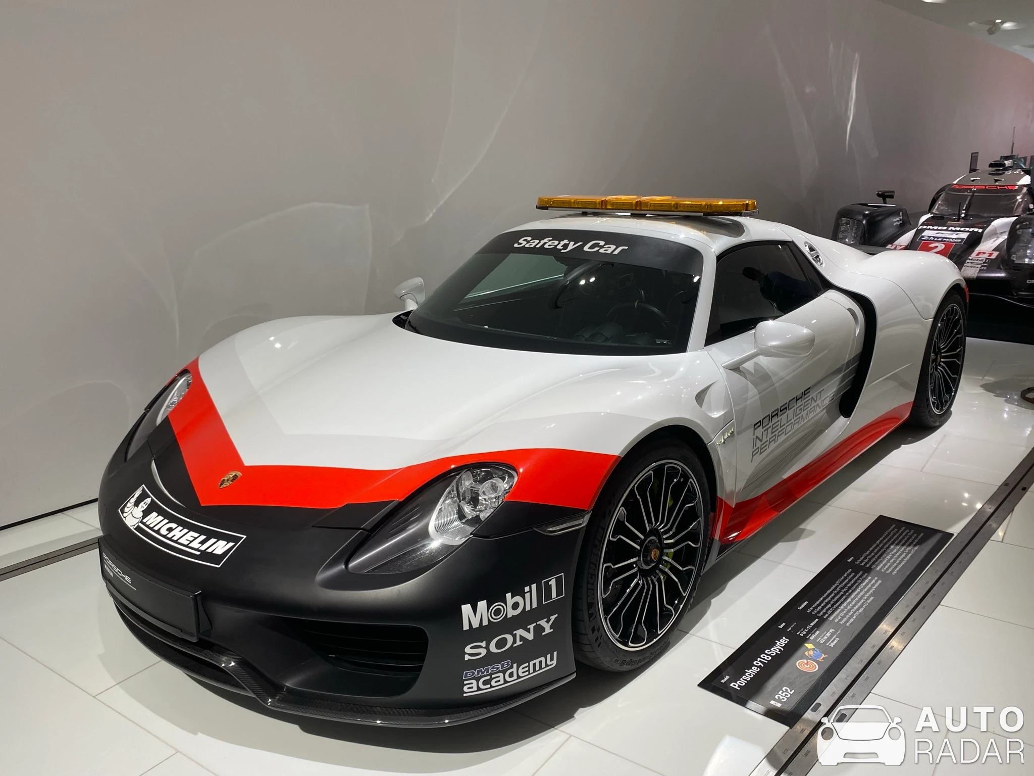 Porsche 918 Spyder spotted in Stuttgart, Vokietija