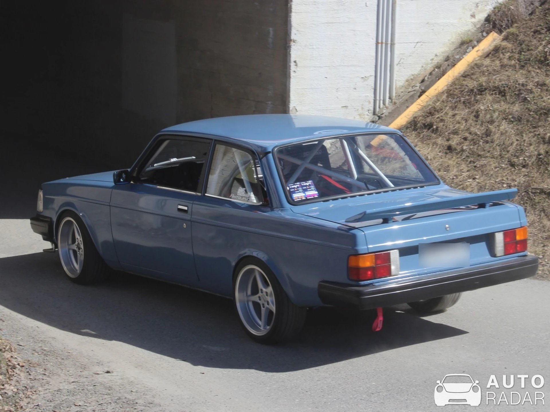 Volvo 242 spotted in Hämeenlinna, Finland