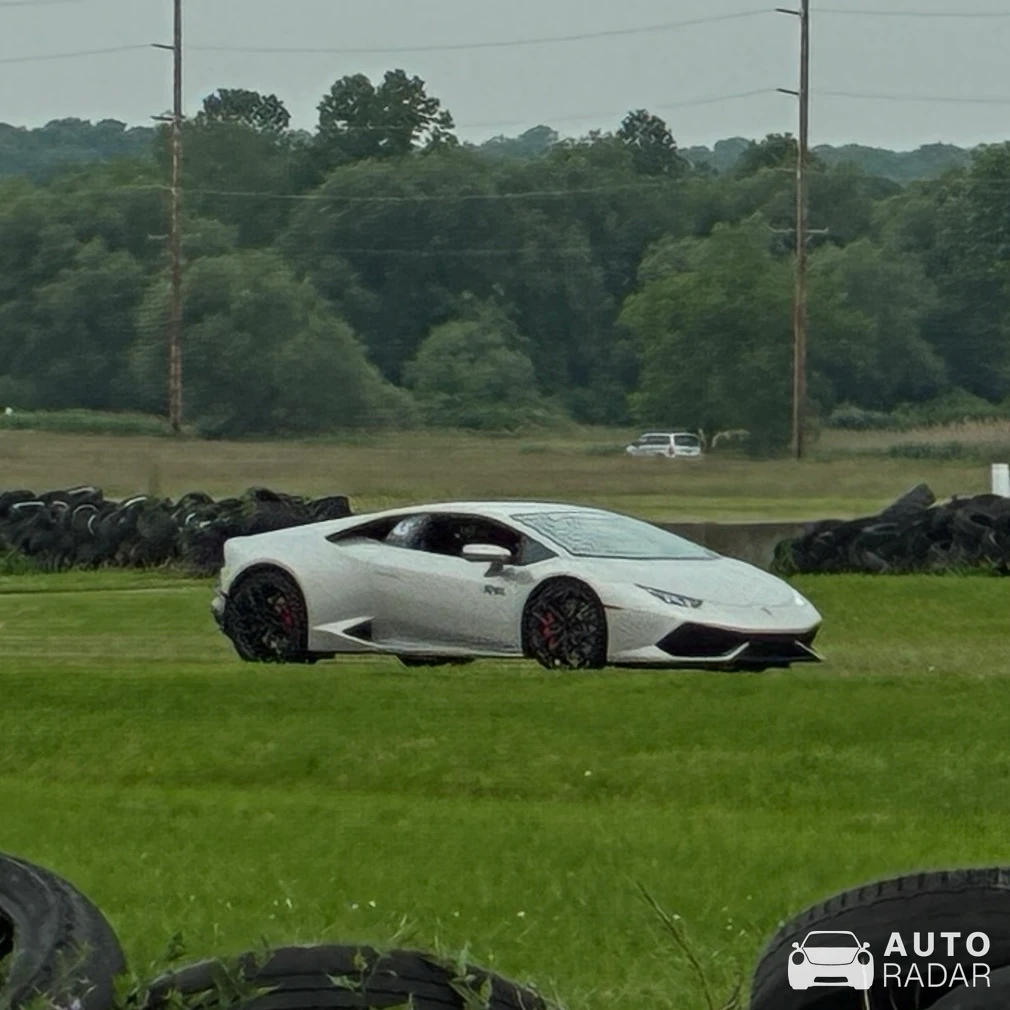 Lamborghini Huracán LP610-4 spotted in Garrettsville