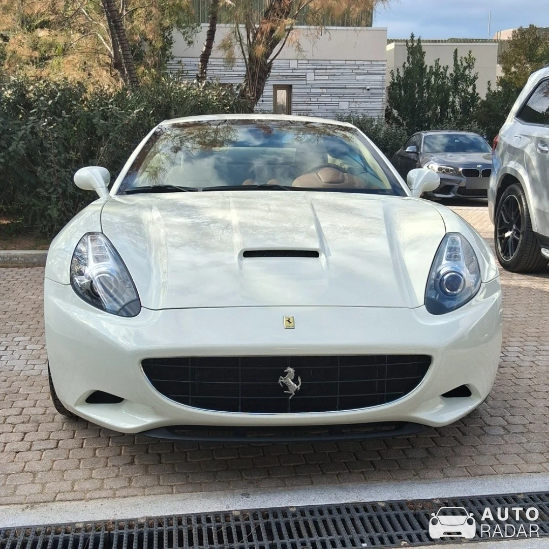 Ferrari California spotted in Glyfada, Greece