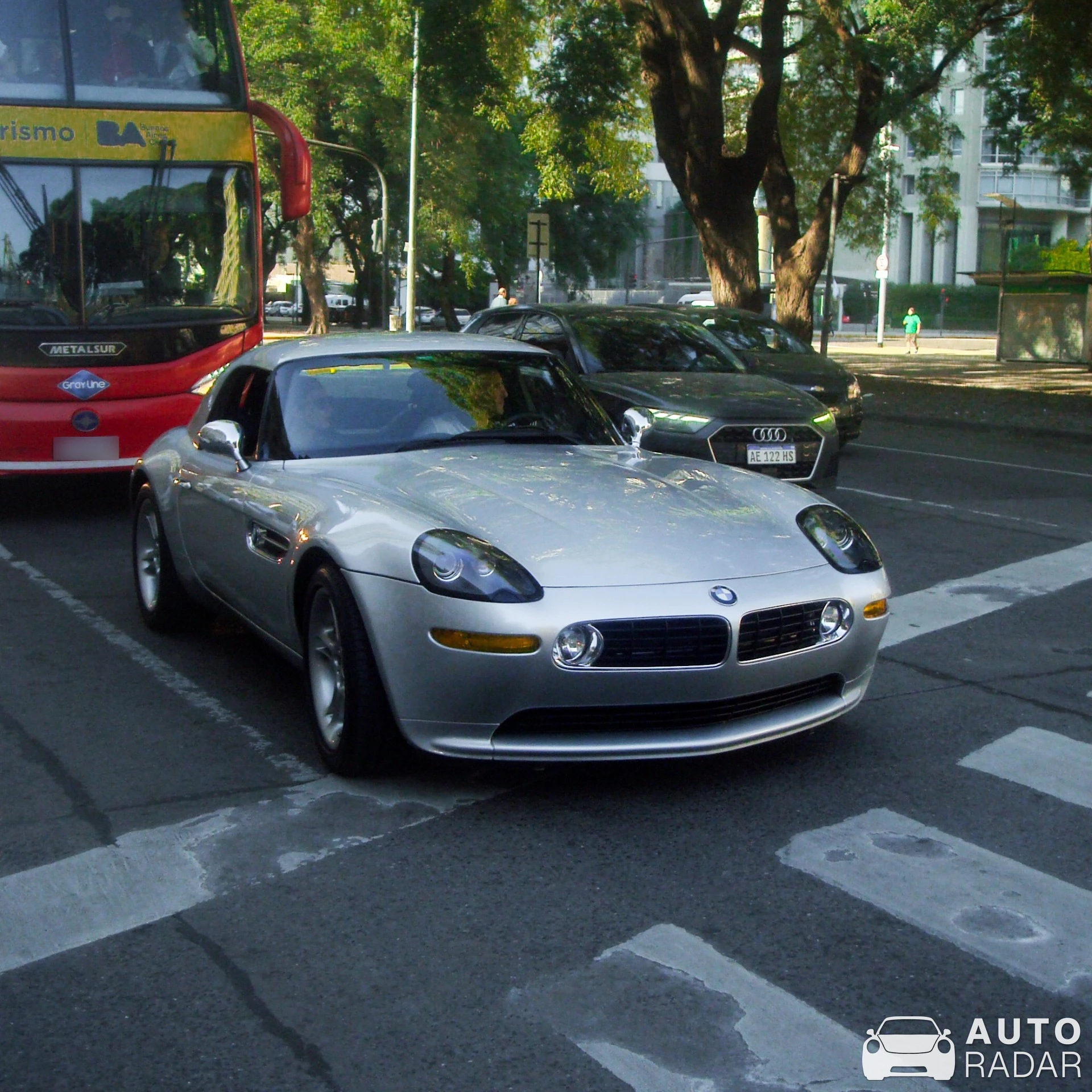 BMW Z8 spotted in Buenos Aires, Argentina