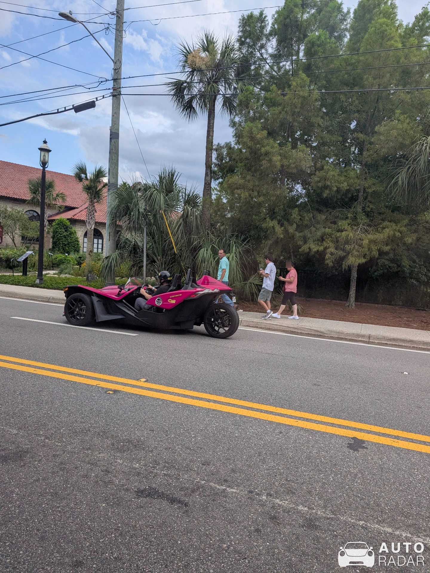 Polaris Slingshot SL spotted in St. Augustine, United States