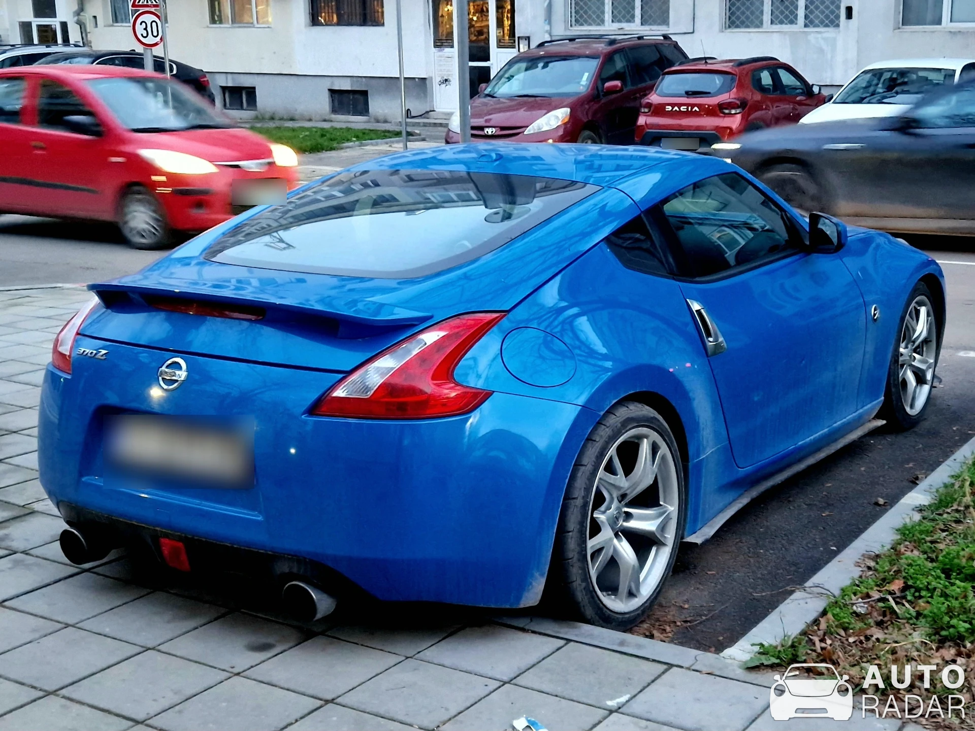 Nissan 370Z spotted in Варна, България