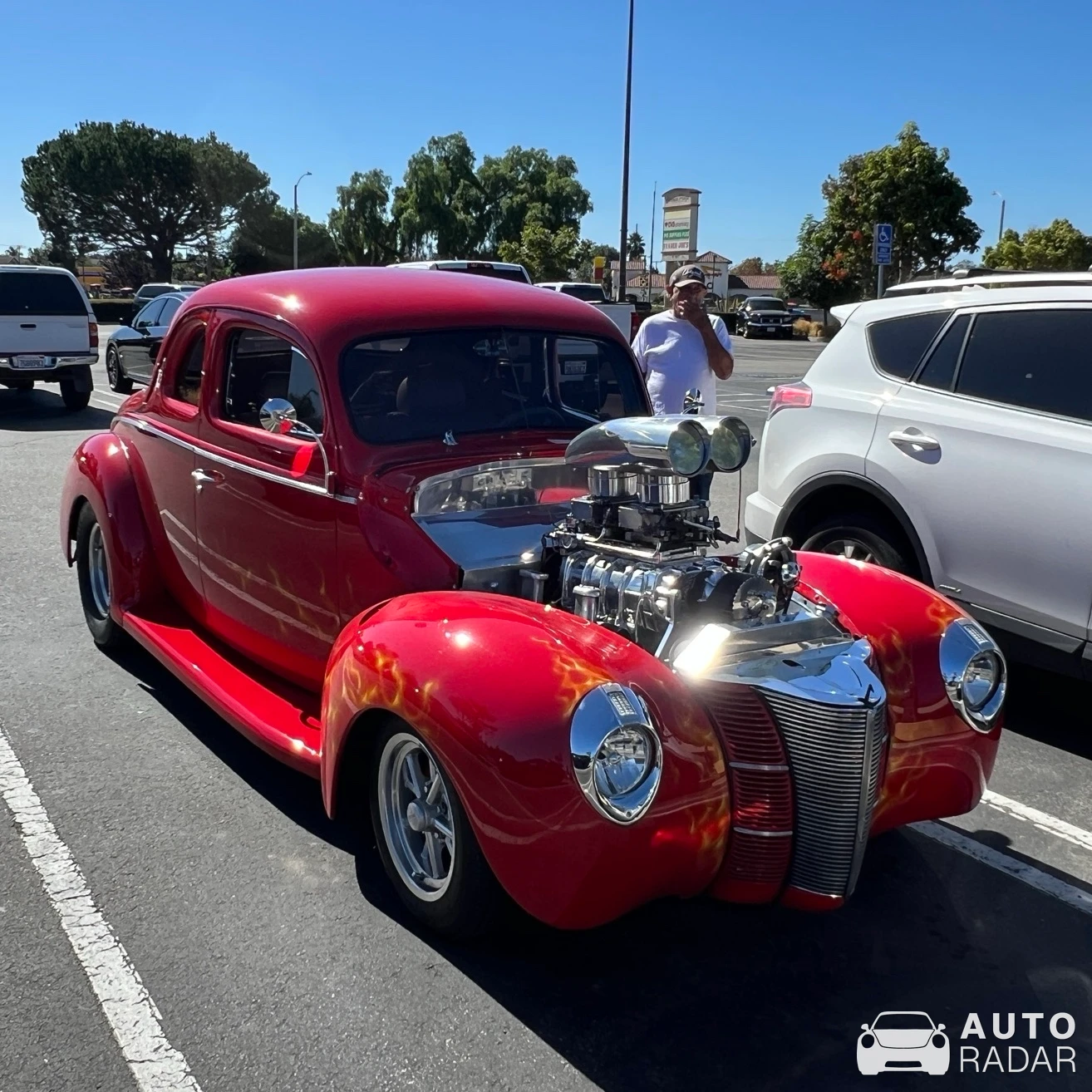 Ford De Luxe 1937 spotted in Camarillo, United States