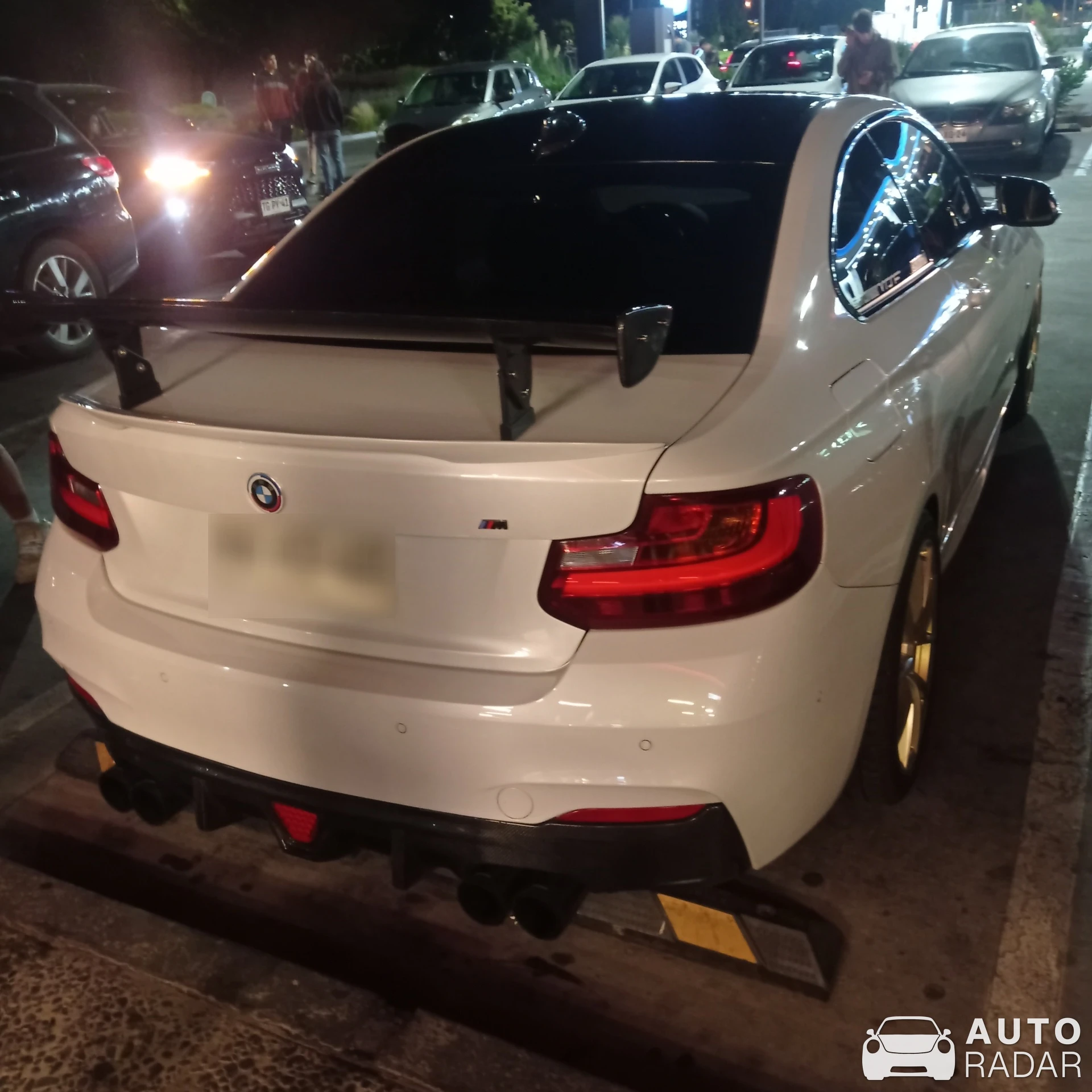 BMW M4 F82 Coupé spotted in Lo Barnechea, Chile