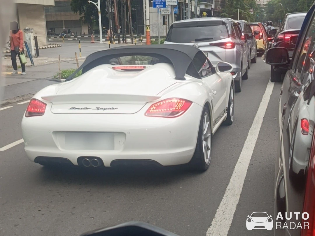 Porsche 987 Boxster Spyder spotted in Kota Jakarta Selatan, Indonesia