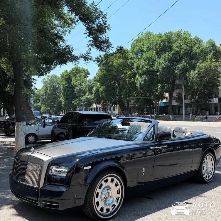 Rolls-Royce Phantom Drophead Coupé spotted in Tashkent