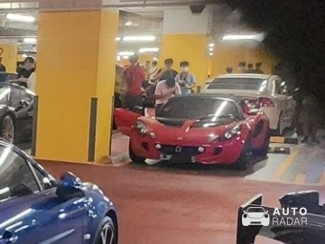 Lotus Elise S2 spotted in Singapore, Singapore
