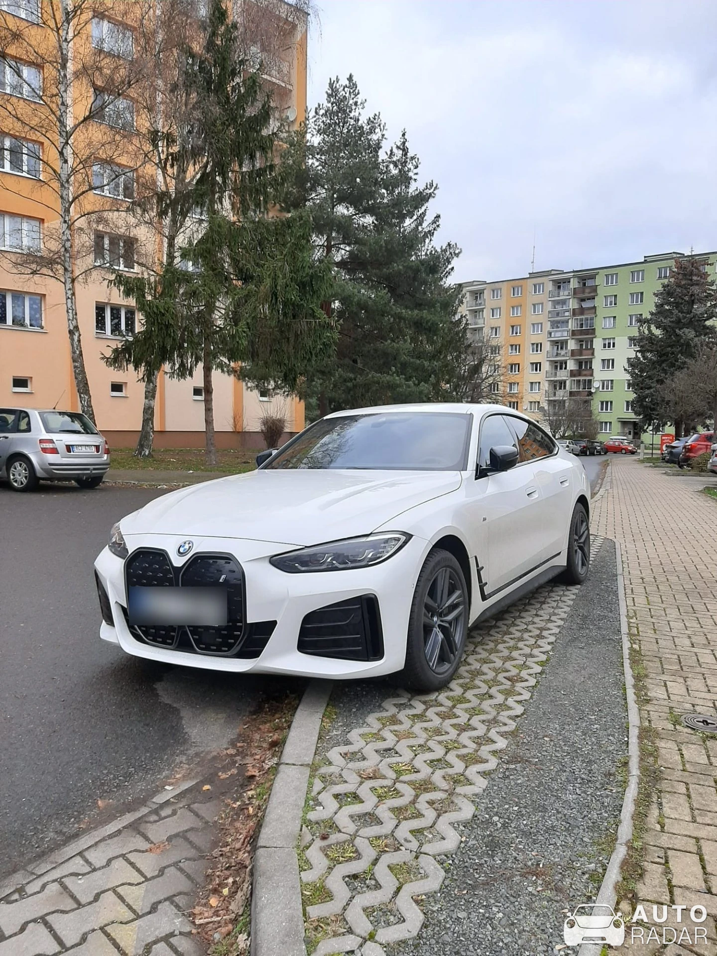 BMW i4 M50 2022 spotted in Plzeň 3, Czechia