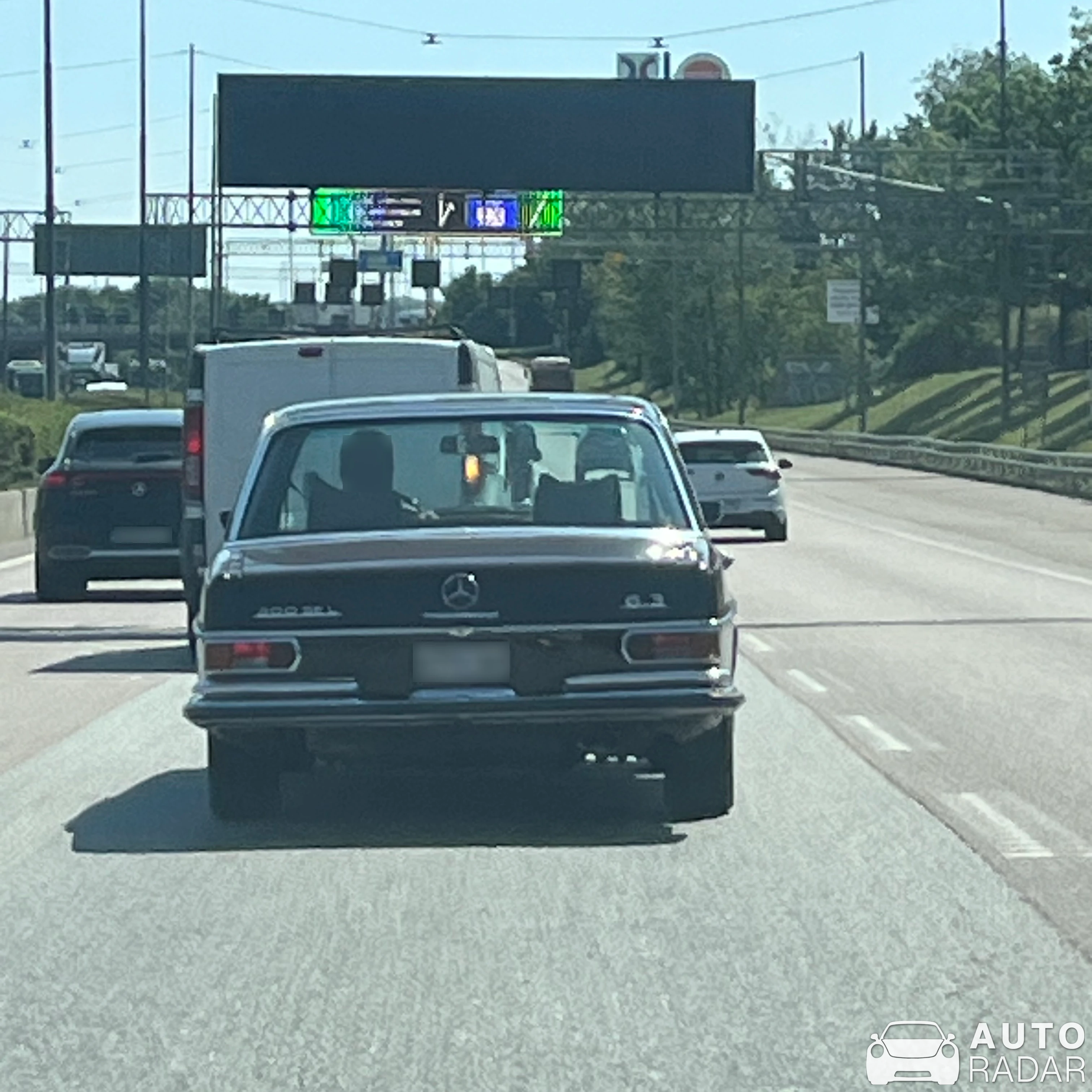 Mercedes-Benz 280 SEL 4.5 spotted