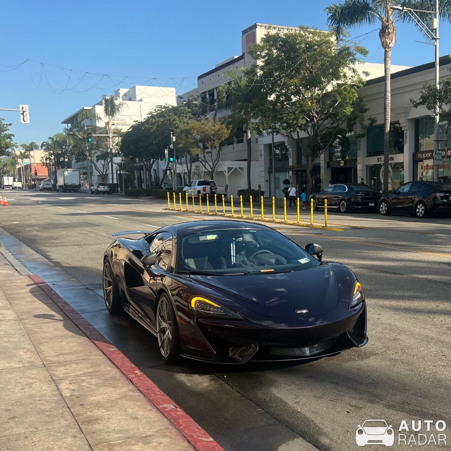 McLaren 570S spotted in Beverly Hills, United States