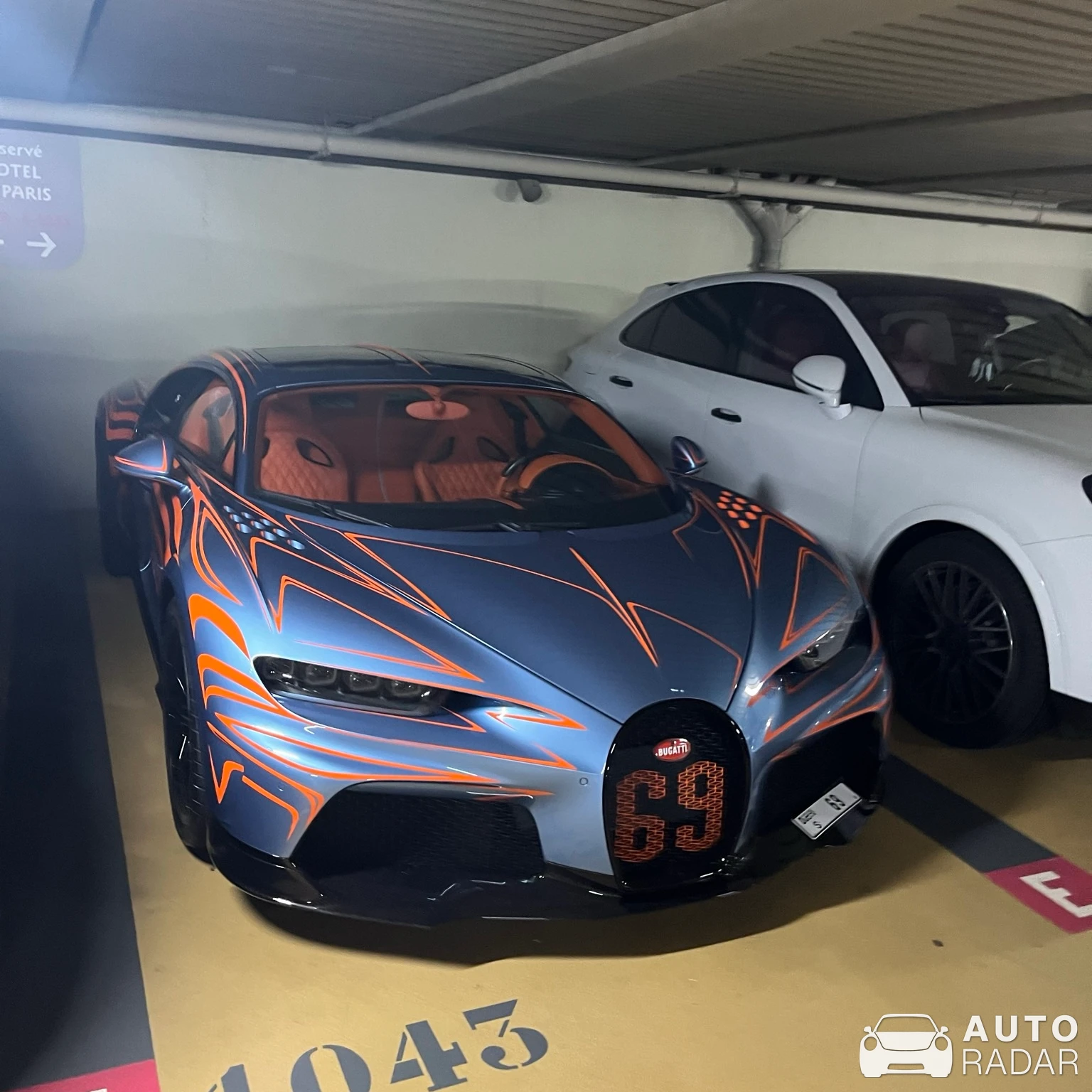 Bugatti Chiron Super Sport Vagues de Lumière spotted in Monaco