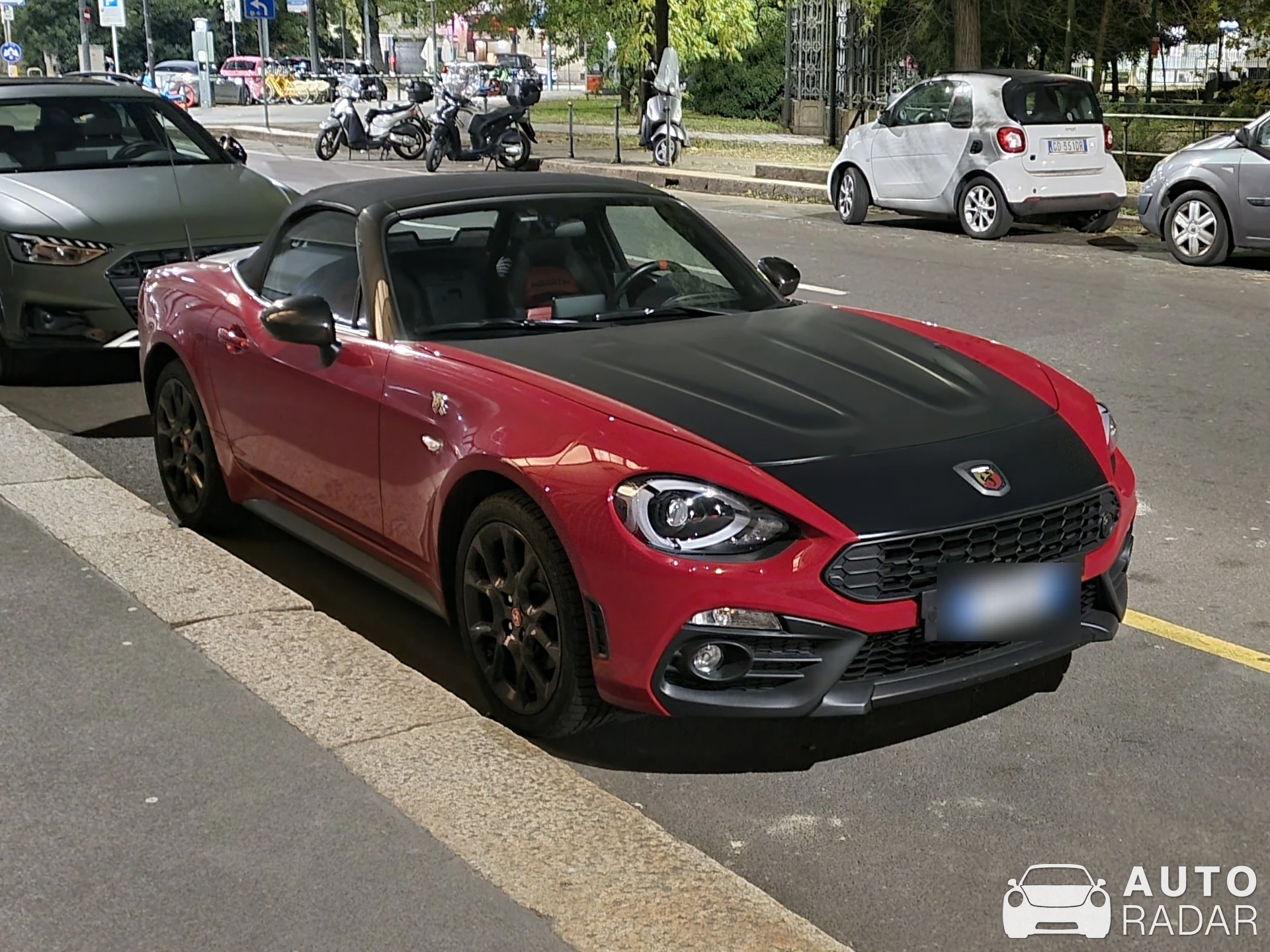 Abarth 124 Spyder spotted in Milano, Italia