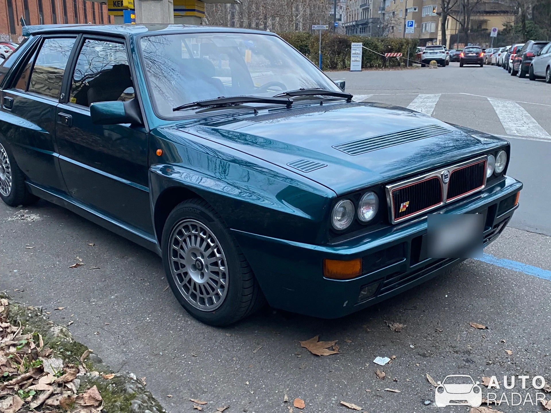 Lancia Delta HF Integrale spotted in Milano, Italia