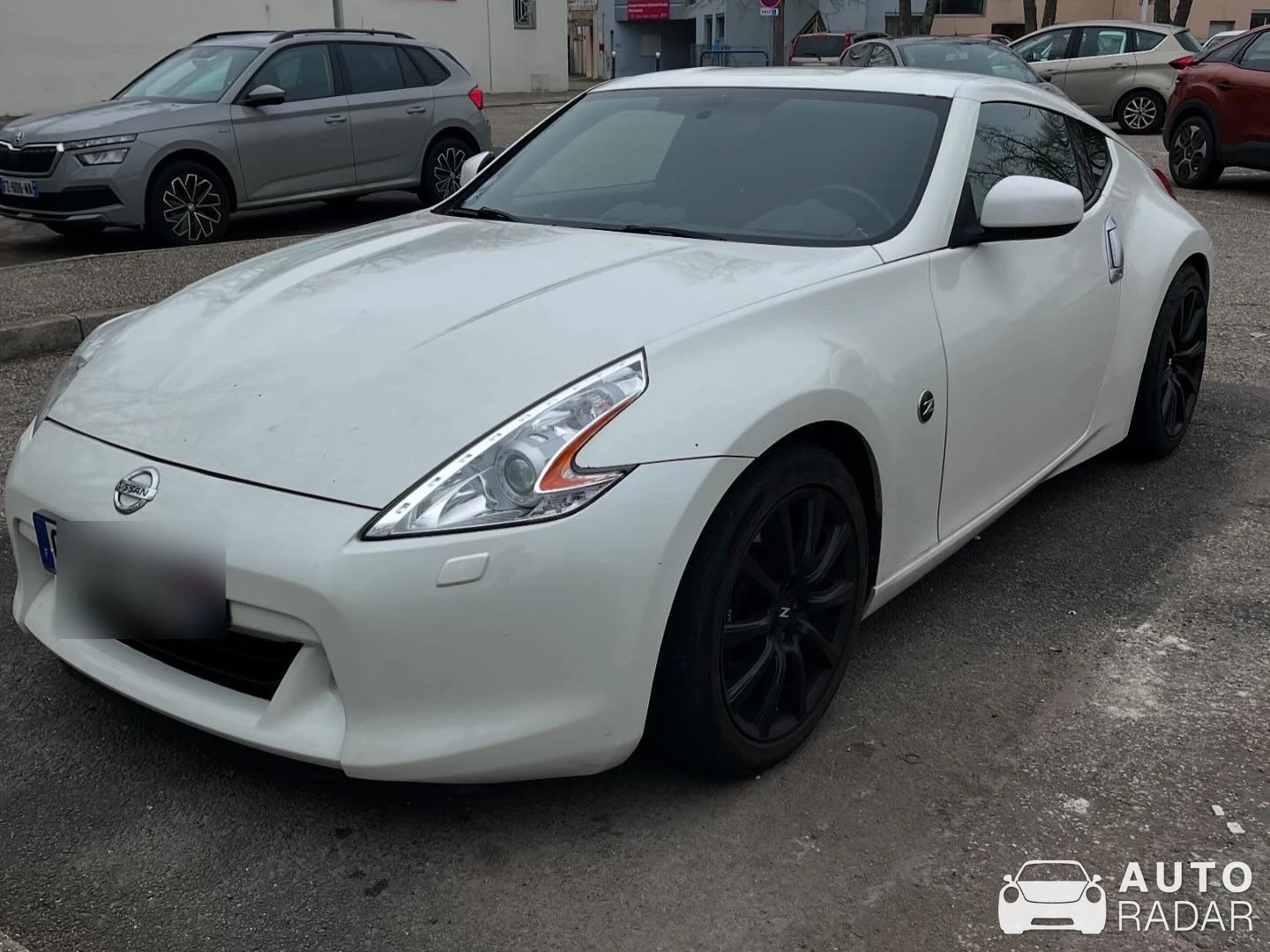 Nissan 350Z spotted in Bourg-en-Bresse, France