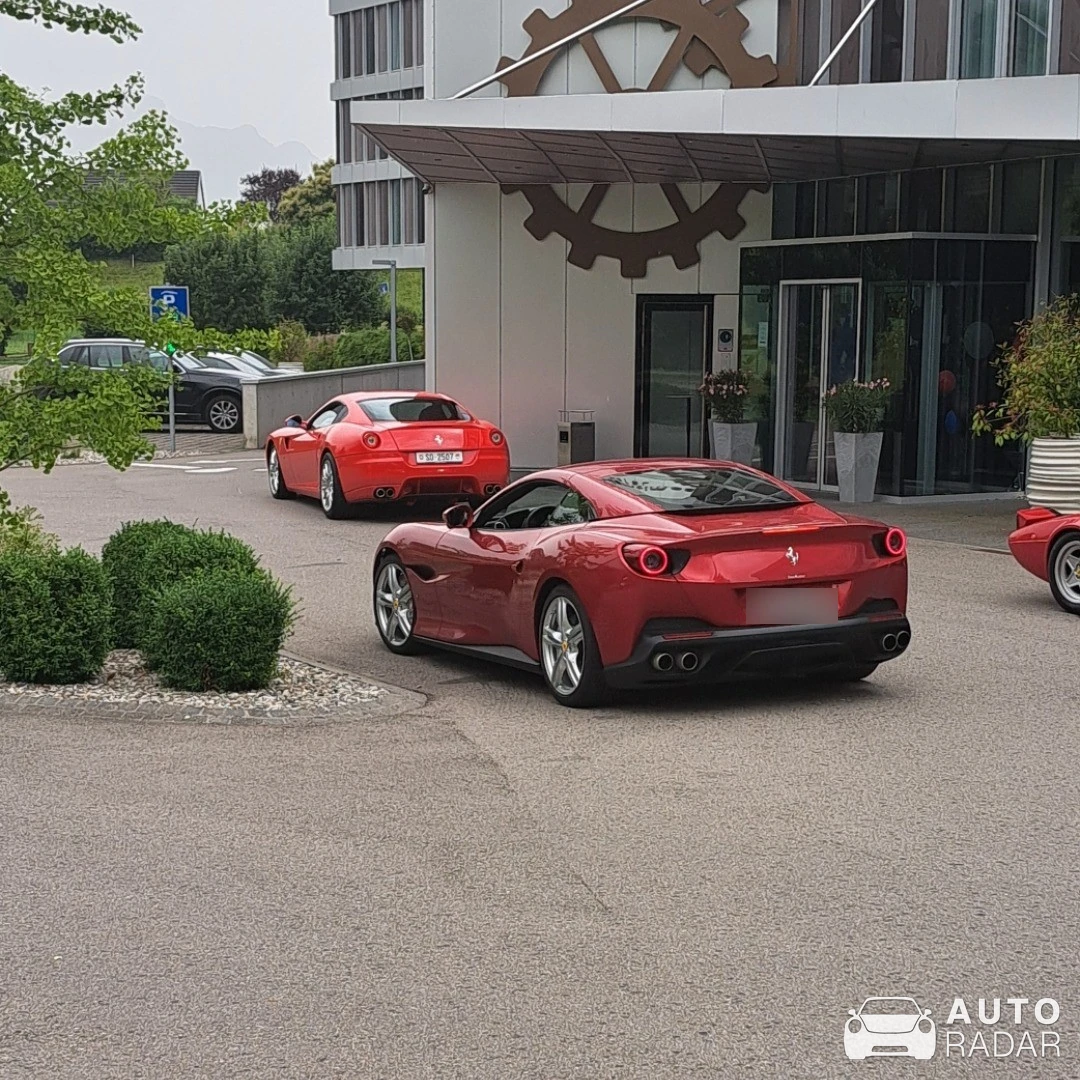 Ferrari Portofino spotted in Blonay - Saint-Légier, Suisse