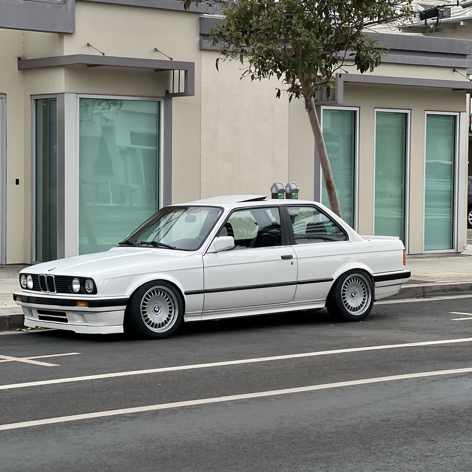 BMW 3 Series E30 Coupé